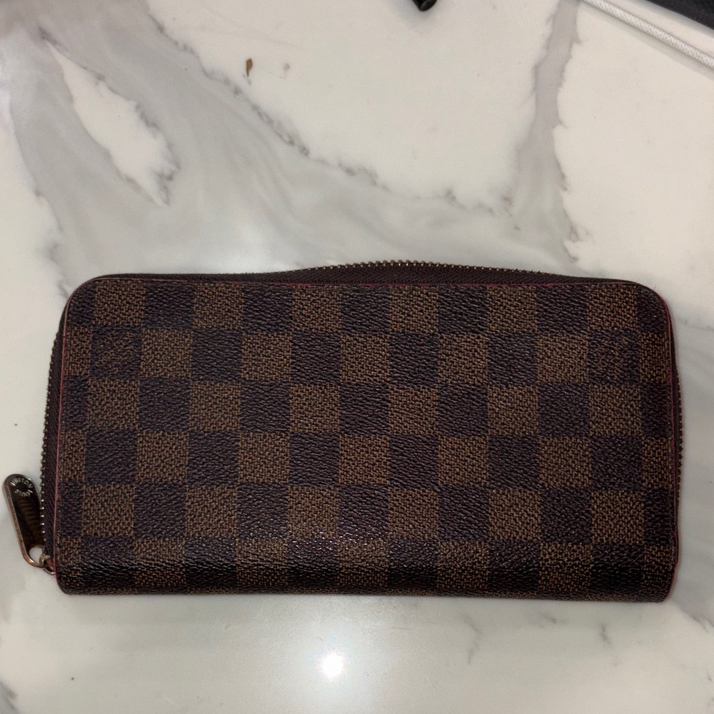 Project Wallet Louis Vuitton Brown Textured Wallet (Project wallet)
